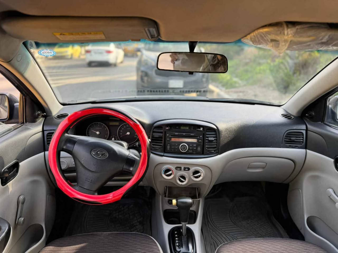 ***********  نظيفه وجاهزه 
اكسنت 2008 خليجي 
كير اوتوماتيك
مصبوغه حزام  بدون شاصي ولغد
سياره  حلوه  ونظيفه 
محرك وكير مكفول
تخم تاير جديد 
صدرها خير من الله 
غرفتها حلوه مدوشمه
كهربائيات شغاله
رقم وسنويه جديد شرط تحويل  
سياره  باسمنه  ثاني يوم تحويل 
السعر ٦٩ ورقه 
عنواني الاعظميه
اتصال فقط مكلف بالنشر
*********** Colombo, Sri Lanka
