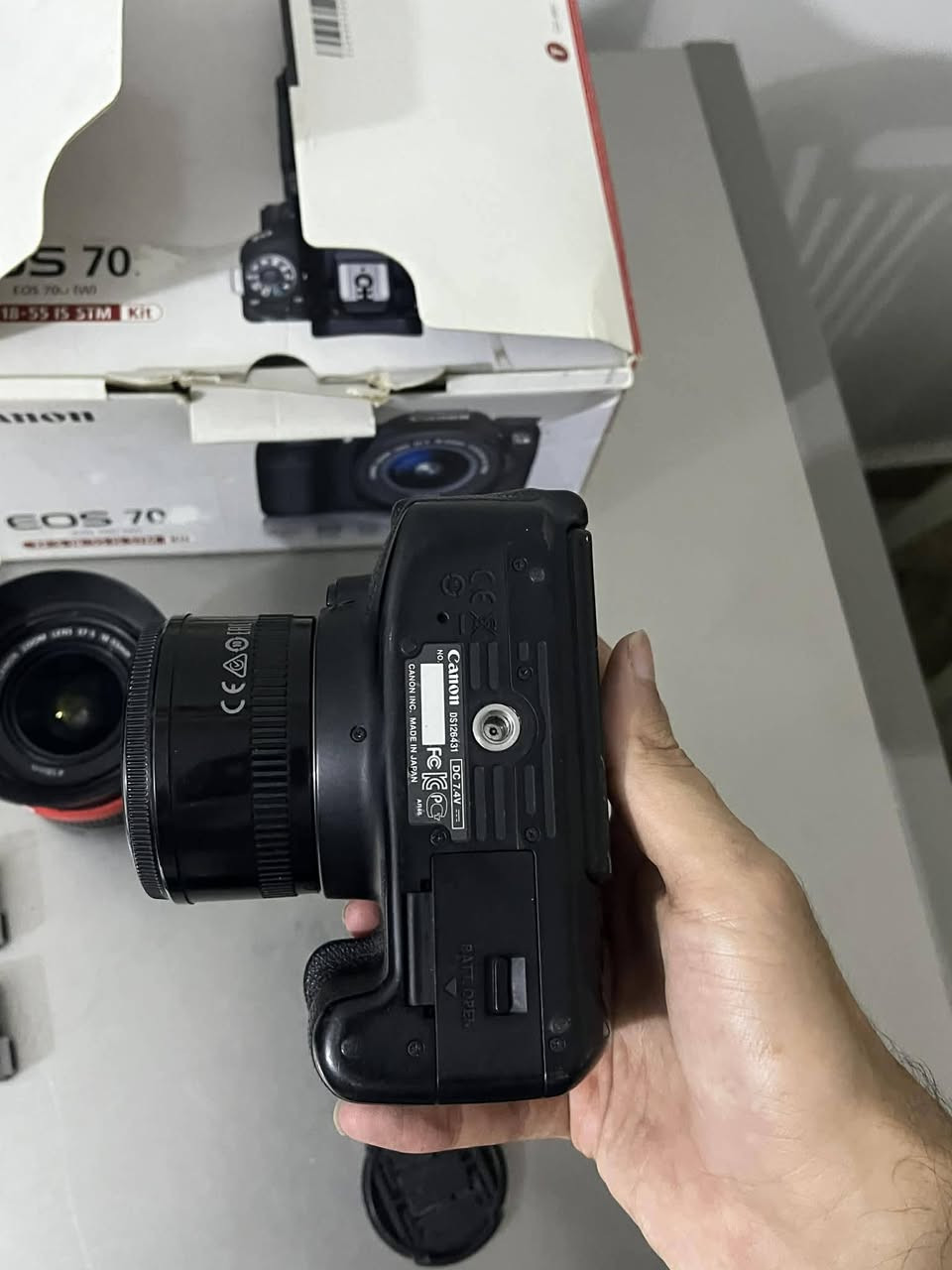 كانون دي 700 مع عدة تصوير
عدسة 18.55
عدسة 50ملم
حقيبة ضهر كبيرة 
بطاريات عدد2
اكستينش تيوب لتصوير الاشياء الصغيرة
بيبي لايت بالباكيت 
ريمونت تحكم عن بعد 
غطاء مطري 
رام اصلي 
السعر 650 بيهه مجال


**إذا كنت صاحب هذا الإعلان وتريد حذفه لأي سبب، رجاءا أرسل رسالة إلى الدعم الفني**