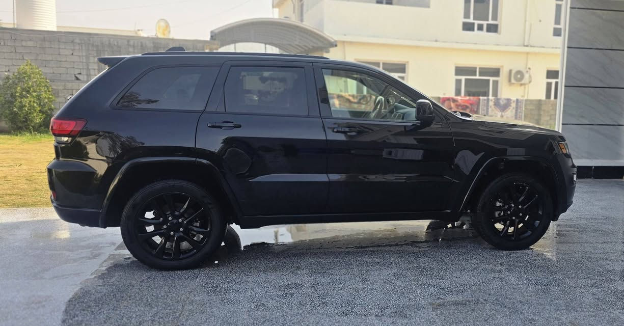 وارد أمريكي حادث دعاميه إماميه بدون دواخل
مديل 2019 سياره جديده فول مواصفات ماعدا الفتحه 
رقم بغداد الدولي بأسمي تحويل مباشر 
مراوس بيكم هايلوكس 
 للأستفسار 
***********
مكاني بغداد الراشدية
