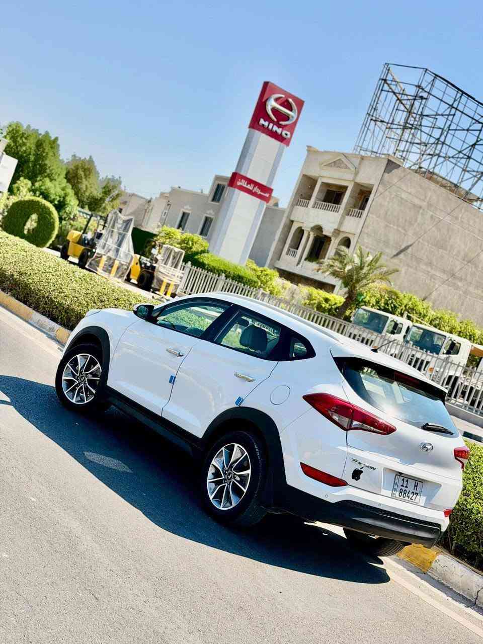 سلام عليكم البيع توسان موديل 2018 السعر ١٦٤ وبيه مجال 
مكاني بغداد الوسفيه
مكفوله كفاله عامه فقط بارد بيه
مكينه وكير ع وظعيه الشركه
الاستفسار ***********

