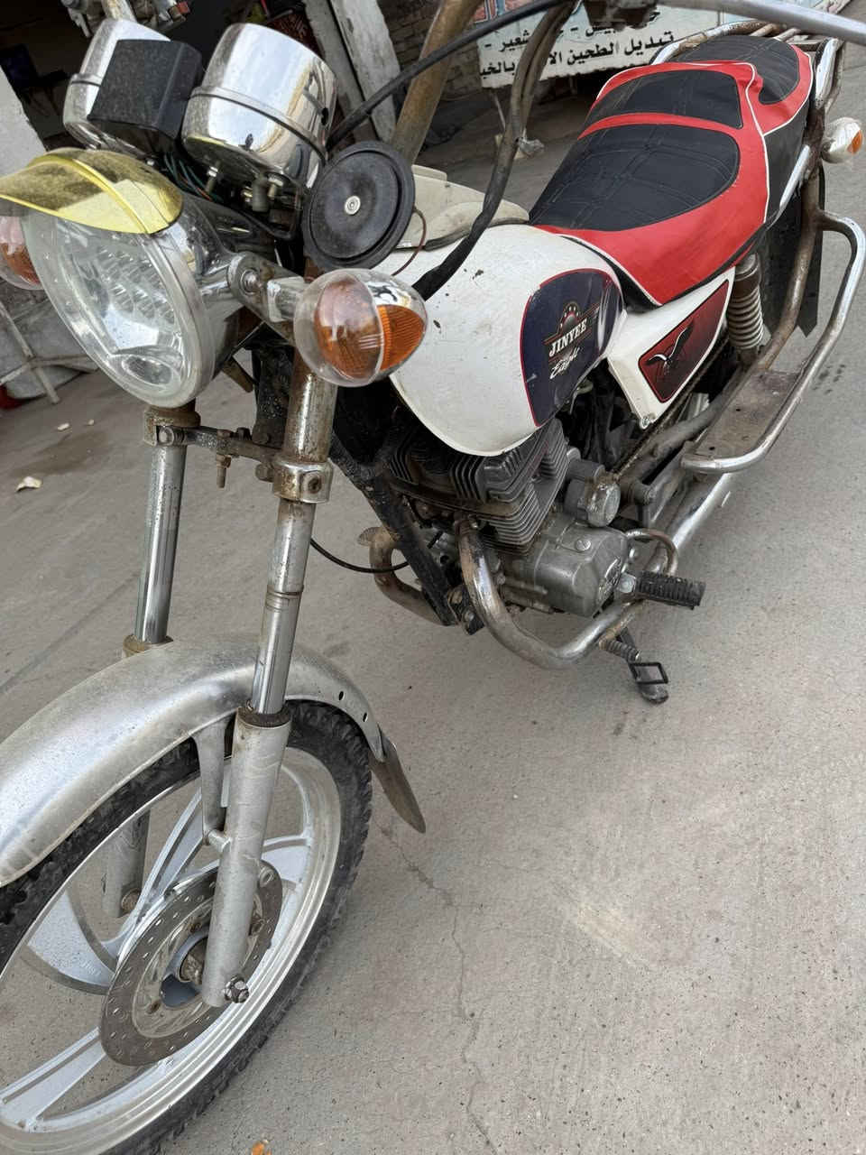 السلام عليكم. دراجه جني دبل ابلك موديل 2008 اوراق كامله اصولي الدراجه نضيفه كله شغال من كهربائيات ومحرك شلعه مكان ديالى بعقوبه  السعر 350 وبيهه مجال قليل حك جيتك التصال ***********
