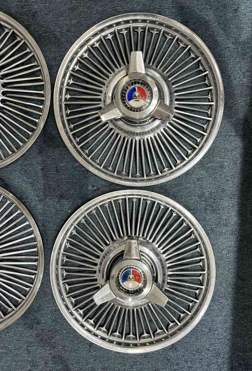 السلام عليكم للبيع تخم كبات كلكسي النظافه كدام عينك لا  فتح ولا تصليح سعرهن ٦٠٠ وبيهن مجال قليل 
متواجد على الخاص


**إذا كنت صاحب هذا الإعلان وتريد حذفه لأي سبب، رجاءا أرسل رسالة إلى الدعم الفني**