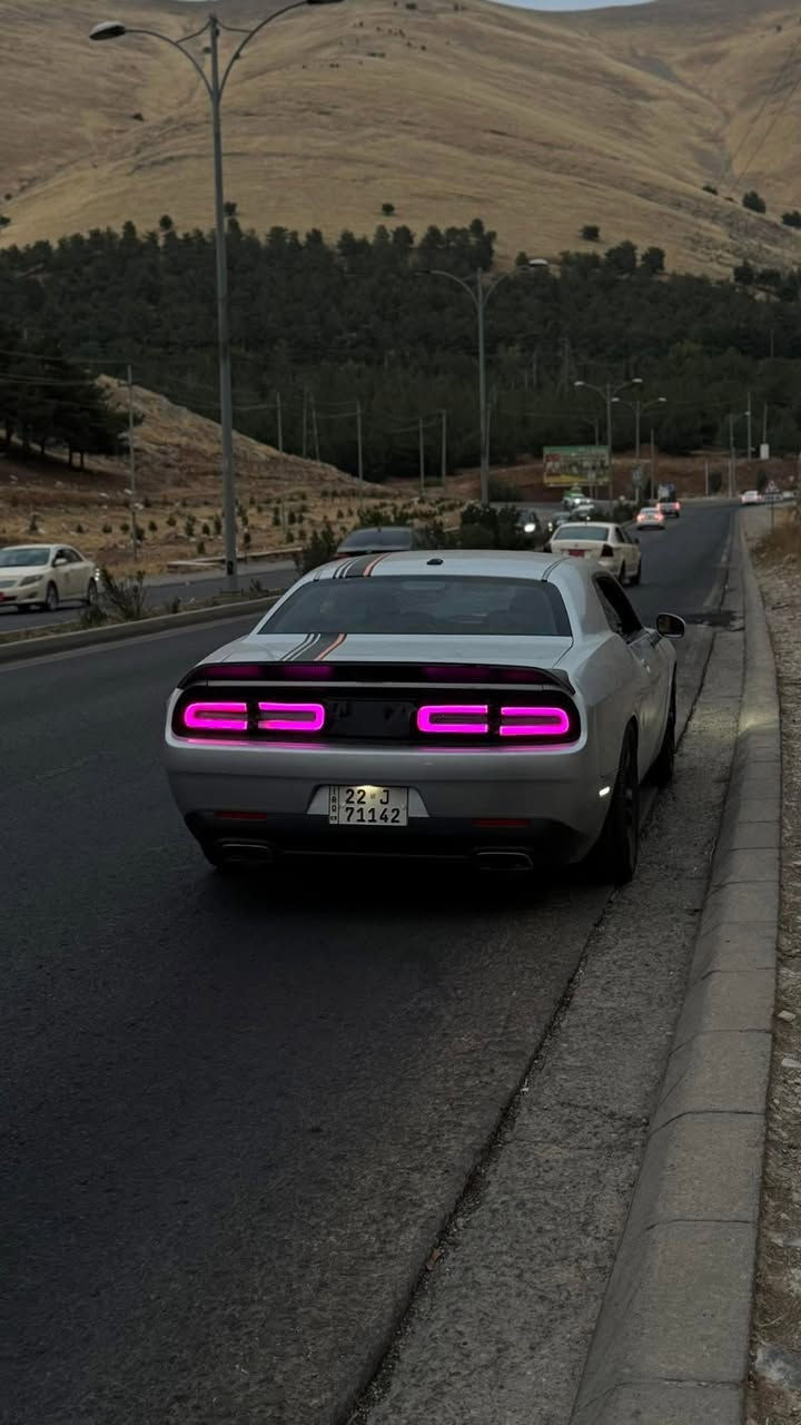 جالنجر rt موديل 21
مكينه 5700 
اويل كاتش كان
دبات موبار سود
بوابات كتم صوت
برمجة غيث السراي 
بك لايت متغير ع التلفون 
شاشة كار بلي وسط
تايرات خلفي نيتو سمي سلك 305
عليها منظومة غاز ١٠٠ لتر جديدة بس فاصلها ممشغلها تكدر تشغلها يم اي ورشة صيانة للغاز 
سيارة كاملة بدون اي نقص 
عبوة فيول بمب جديدة
مروحة دبل جديد
بلكات ريسنك
ضربتها صفحة الصدر
ابيع مصبوغة حزام
رقمها اربيل 
السيارة كلش حلوة وناصبة 
مكاني بغداد حي الجهاد
سعرها 170 وبيها مجال 
***********
***********
