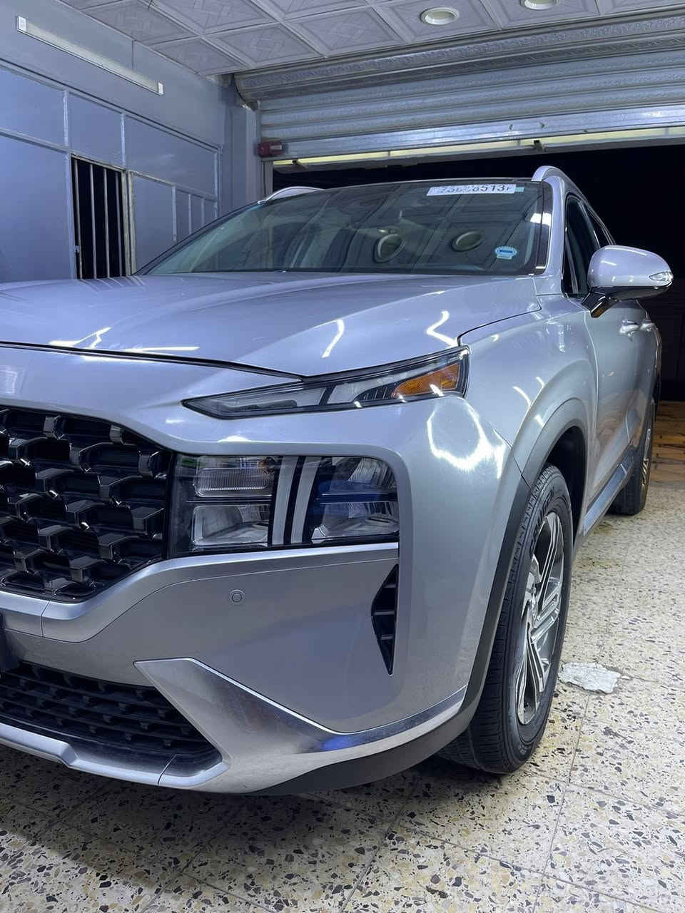 سنتافيه موديل 2022 وارد أمريكي فول 1/1 
رقم بغداد شرط التحويل

💎 ســعــر ✅ ::  250 📮

محرك:2500 -4 سلندر 
ألمواصفات:  فول 1 على 1 فول اوبشن 

موصفات سيارة
بصمة ‏‎فتحة سقف بنوراما
كير بصمة فتح ابواب بصمة
صندوق كهربائي بصمة 
‏‎تشغيل عن بعد ‏‎كراسي كهرباء
‏‎كراسي جلد‏‎كراسي تدفئة 
كراسي تبريد ستيرن مقود تدفئة
‏‎هاند بريك كهرباء ‏‎شاشة ابل كار بلي 
اريل نڤكيتر ‏‎كامرة دوارة 
حساس امامي بجم فول نيكل 
‏‎لايت زنون‏‎لد زنون‏ ‎بلوجكتر زنون
‏‎تحكم مقود جهتين ‏‎مانع انحدار
‏‎مانع انزلاق ‏‎داخل مُطرز كاربون فايبر 
‏‎تبريد  2 قطع ‏‎شفتات ستيرن 
‏‎وباقي المواصفات المعروفة للفول 

مكان السيارة: بغداد
 *********** واتساب
