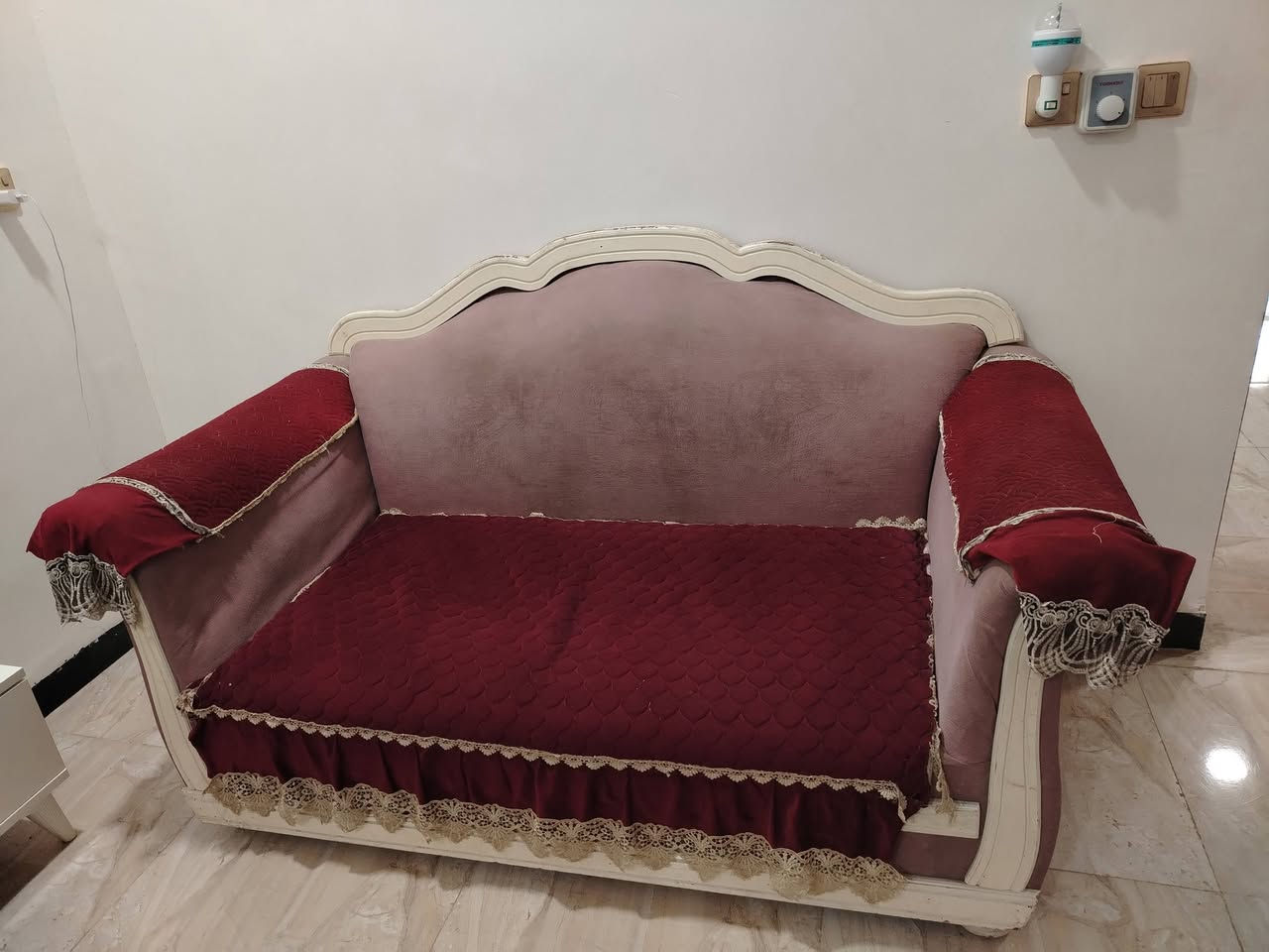 تخم للبيع قنفه جبيره وقنفه وسط و٢ كراسي


**إذا كنت صاحب هذا الإعلان وتريد حذفه لأي سبب، رجاءا أرسل رسالة إلى الدعم الفني**