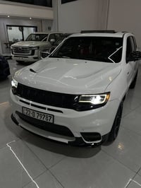 � جيب جراند شيروكي SRT 2017 بسعر توكسون 🔹 المحرك: V8 HEMI سعة 6.4 لتر ...