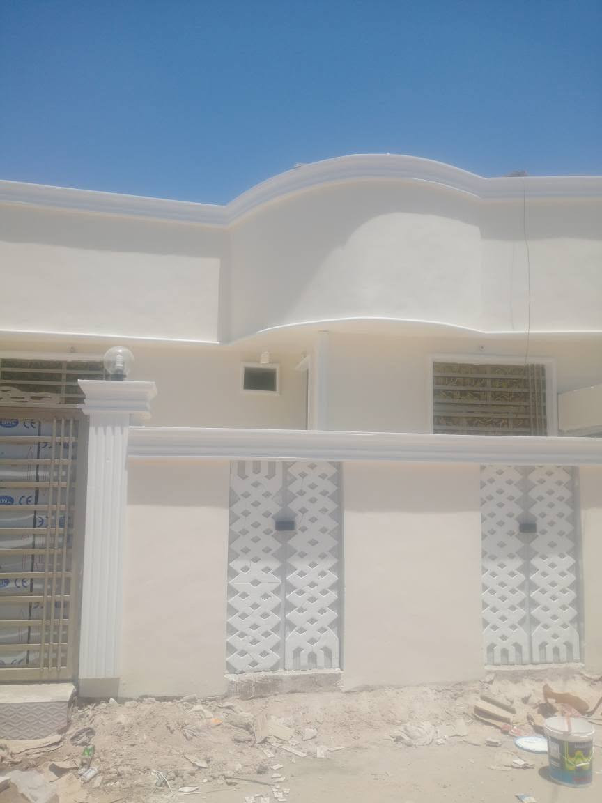 مستعدون صبغ الدور والمدارس والمحلات والأبواب والشبابيك وعمل السحبات والفوم والفلين والكوبلن وعمل الواجهات و الدواخل وعمل 3Dبسعار مناسبه رقم الهاتف  *********** يوجد واتساب
