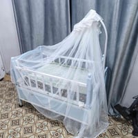 سرير اطفال • جديد قبل شهرين • كاروك