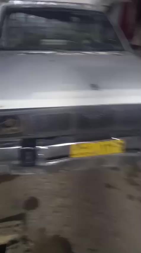 السلام عليكم بيكم نيسان للبيع رايها موجود يحول لك سياره مسروقه سيارات اربعه جدد مراوسا كشراوس ب 14 ورقه بيها مجال ***********
