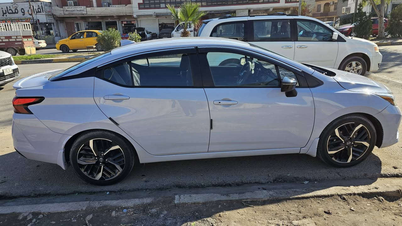 نيسان فيرسا الشكل المكسيكي 24SR
لون سموك

عداد 16000 MILوقابل للزيادة

23000كم

الضرر موضح بالصور

شحن واير ليس 

رادر امامي 

حساس خلفي 

اوتو بريك

كروس سرعة

ويل كب كروم سبورت اصلي 

لايت ليد

بصمة

تدفئة مقاعد 

غرامات 0

رقم اربيل تحويل مباشر

هزة الى شهر7

السعر 133$

وقابل للتفاوض

العنوان موصل 

الخاص مفتوح

الاتصال

واتساب

***********
