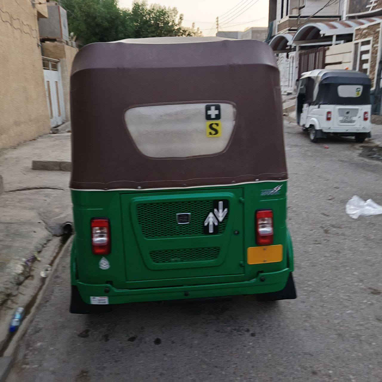 السلام عليكم تكتك ٢٢ كفاله  رقم بغداد  وسنويه تحويل ثاني يوم بسمي تكتك كامله خير من الله ربع *********** مكاني بعقوبه
