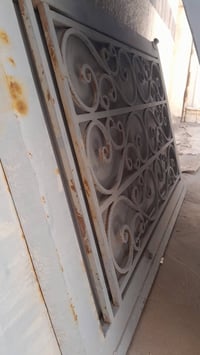 باب حديد • باب حوش • بوابة حديد • باب خارجي • حديد ثقيل