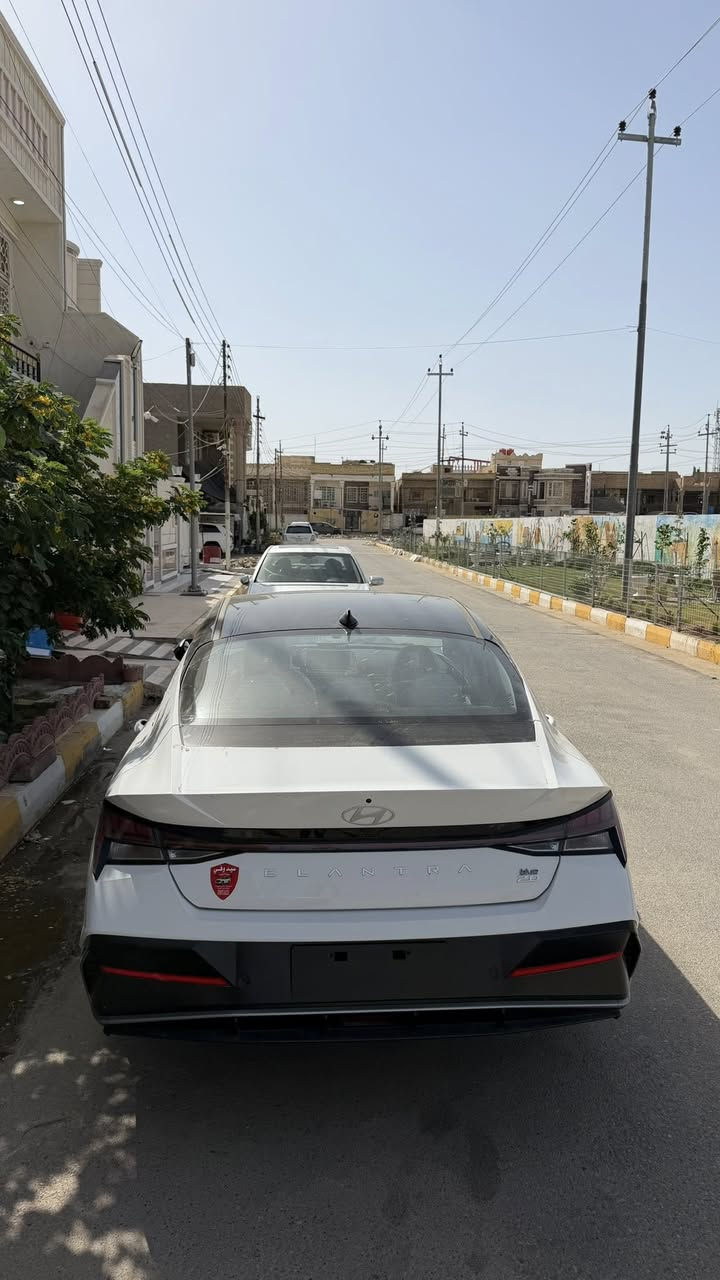 النترا 2026 زيروkm فول مواصفات 1/1 تو كلر مرقمه ذي قار باسمي تحويل ثاني يوم
مواصفاته:

تدفئة وتبريد بالكشنات 

مساج

مري كهرباء

تو كلر قماره سوده والبدي ابيض

تحكمات ستيرن 

محرك 2000

شحن لاسلكي

كشنات كهرباء

كشنات جلد

تحديد مسار

كروز سرعه 

شاشة ديجتال

تشغيل عن بعد

فتحه سقف

سايد بريك دكمه

شفتات ستيرن

فول للاخير السياره 

السعر 218$

الرقم ***********
