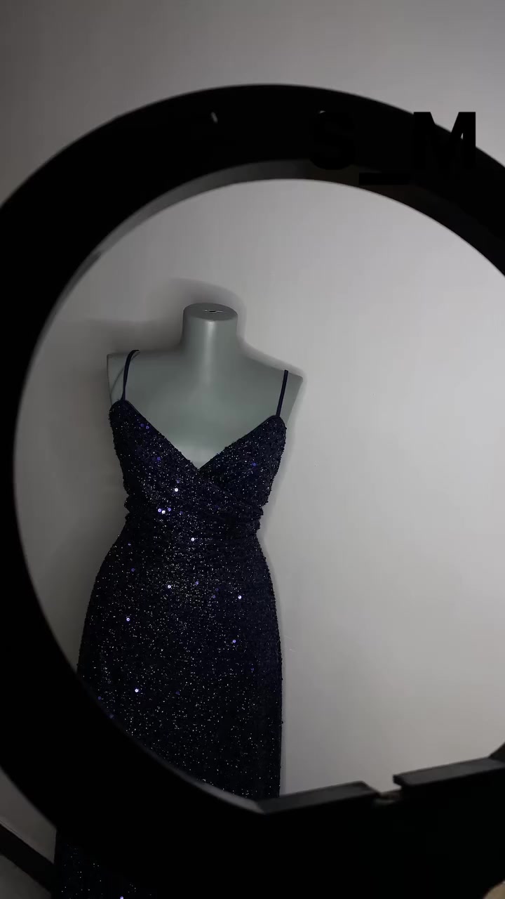 فساتين جديدة غير مستخدم 
للاستفسار واتساب ***********
