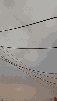 السلام عليكم تكتك  موديل21 ب 7 وبيها مجال واكيلها شاكر *********** يحب يتصل على هذا الرقم
