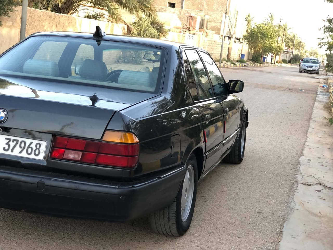 السلام عليكم
للبيع
 BMWرقم دهوك موديل92 سياره جاهزه كير حداديه كهربائيات بردات ابواب بلادي محور محرك ياباني تبريد ثلج تخم تاير منظومه بانزين جديده سياره بيها نشاط وشلعه موطبيعيه السياره متعوب عليها هواي السعر 47 وبيها مجال المكان هيت
***********
