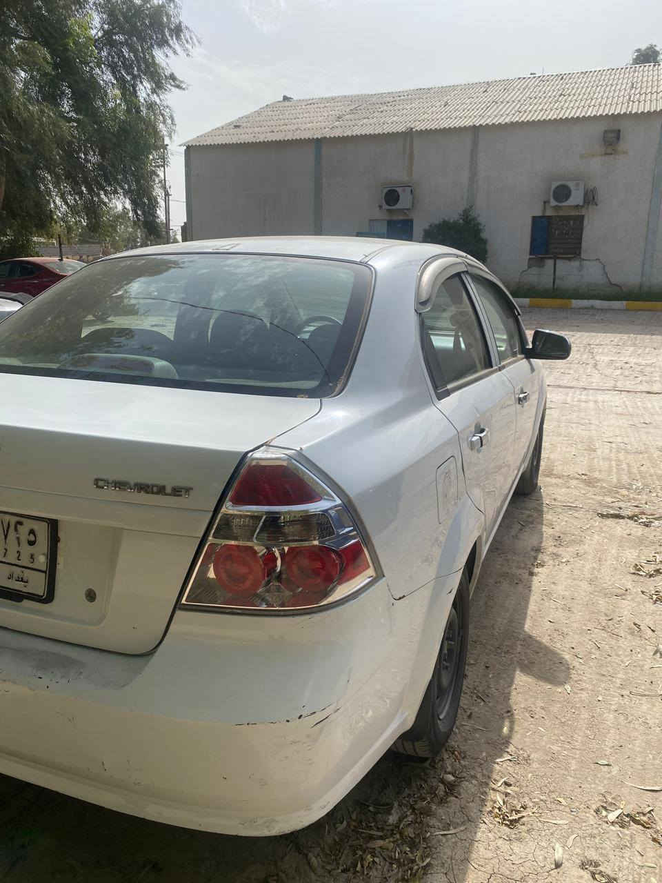 للبيع افيو 2011شركه عامه سعر 70رقم ***********
