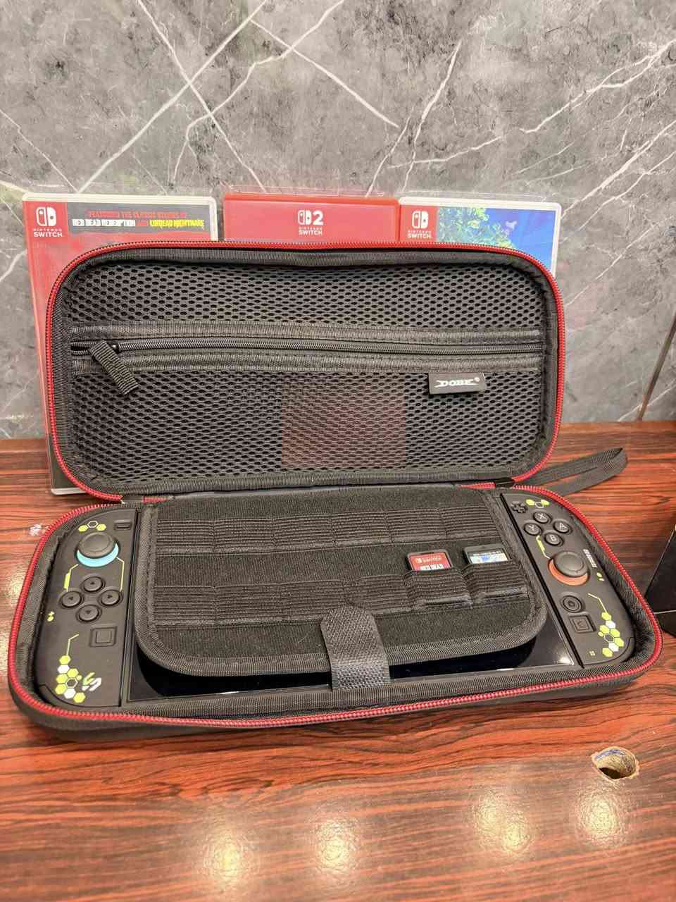 سلام عليكم
نيتندو سوتج ٢ - nintendo switch 2
جهاز نظيف 100% مكفول من كل الأعطال والشخوط
مستعمل قليل كلش صارلة شهرين عندي
الجهاز يحتوي على لاصق شاشة وكفر مميز للجهاز 
___________
ملحقاات :
حقيبة للجهاز تكدر تخزن بيه كامل الملحقات
جويستك برو عدد 2 جديدات وغير مستخدمات ابد 
جهاز كونكتر للأذرع الخاصة بالجهاز 
العاب 
١- Red dead redemption 
٢- Lego horizon adventure 
مع حساب احول الأيميل بأسمك يحتوي على : 
٣- split fiction 
٤- Fifa26
٥- Cuphead
٦- Kunitsu-Gami
الجهاز مع جميع الكراتين والملحقات الأصلية الشاحن الكيبل Hdmi قاعدة تبث بيه ع تلفزيون وموضح كلشي بالصور 
مختصر الجهاز كامل من كل النواحي تاخذة وراسك بارد 
بس الألعاب بسعر الجهاز  

السعر (730 الف ) لايوجد توصيل 
مكاني بغداد الكرخ 
***********

