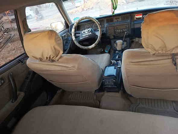 السلام عليكم هارتوب للبيع  موديل 88 يسره ابلاد رقم انكليزي سنويه بسمي سياره مناقصها شي  تبريد ثلج مكاني صلاح الدين ـسامراء ***********
