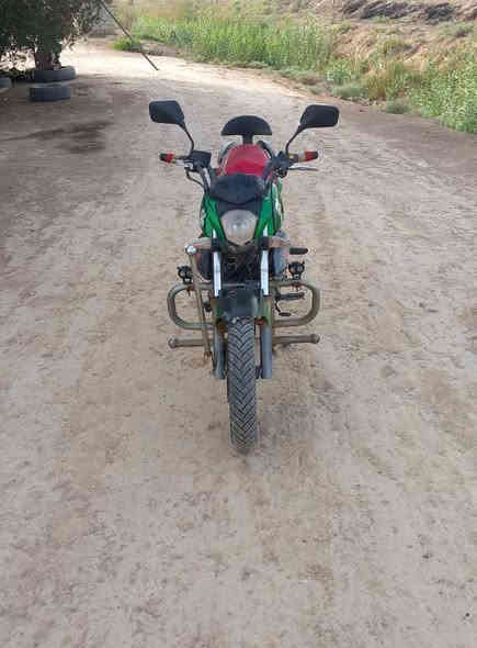 سلام عليكم دراجة للبيع سعر ٦٥٠ مكان دراجة الحفريه شارع ٢٠ ***********
