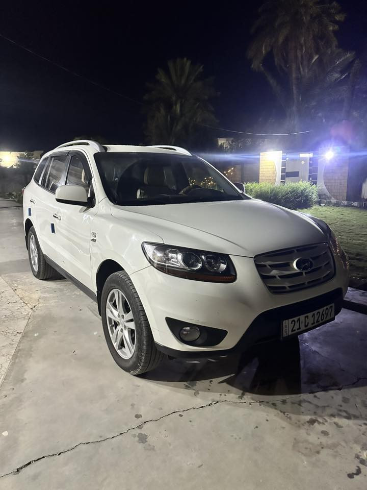 سلام عليكم سنتافي للبيع
موديل 2011
سياره جديده جاهزه 
كاز كاز
سياره متومه وكامله 
باقي التفاصيل اتصل وتدلل
***********
