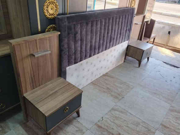 السلام عليكم  زبائنه الكرام👑معرض المصطفى لبيع غرف النوم 🔥التركي ومستعدين لشراء كافه الغرف النوم💯  المستعمله غرف نوم اخو الجديد 5قطع 🗯️ سعر 400الف
🌀مع خدمة الشد والنقل داخل كركوك.  💯مجاني 💁‍♂️
مستعدون بتجهيز اثاث بيت كامل✨ وشراء  اثاث بيت كامل
 العنوان كركوك💥 القادسيه الثانيه شارع ابو وليد للاستفسار اتصال ع رقم /***********
