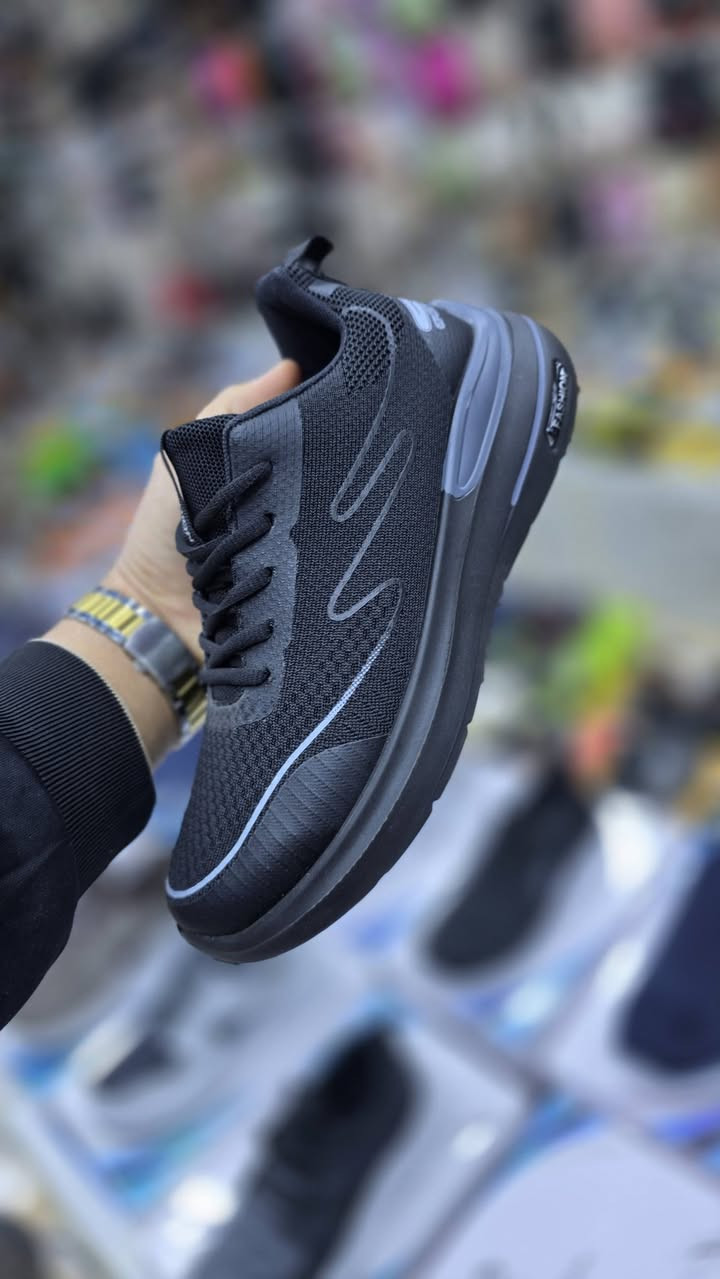 ✔️متميزون في الذوق الراقي 🔥🔥
جوده ومتانه 
أناقه  وتنوع.      يوني UNI MK 
راحه فائقه
واسط الزبيديه الفلكه مجاور مدرسه الإمام الصادق ع 
توصيل لكافة محافظات العراق 🇮🇶 
***********
