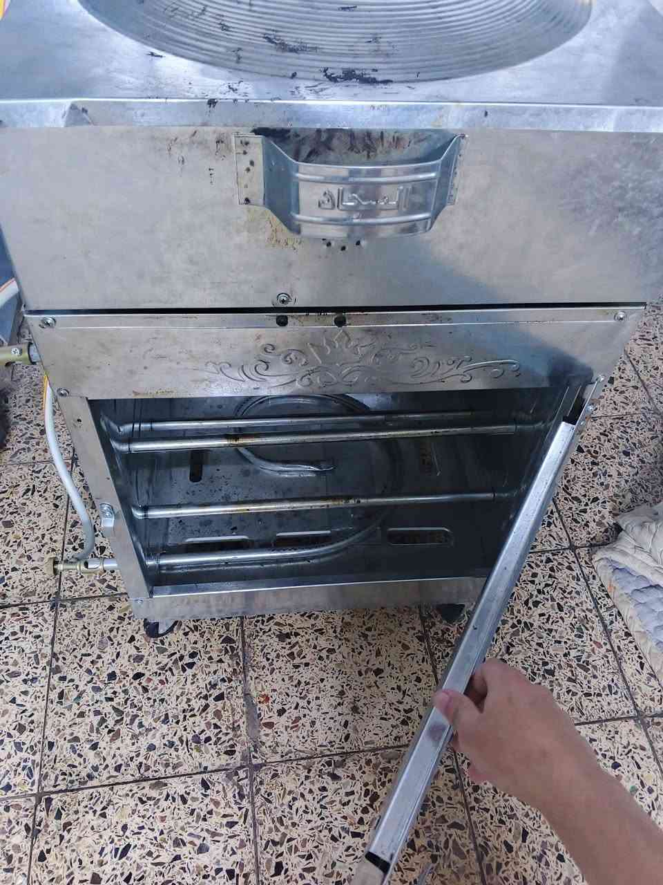 سلام عليكم
فرن و غبز عله غاز بيع 
سعره 50وبي مجال 
بكاني بعداد بل شعله 
رقمي ***********
