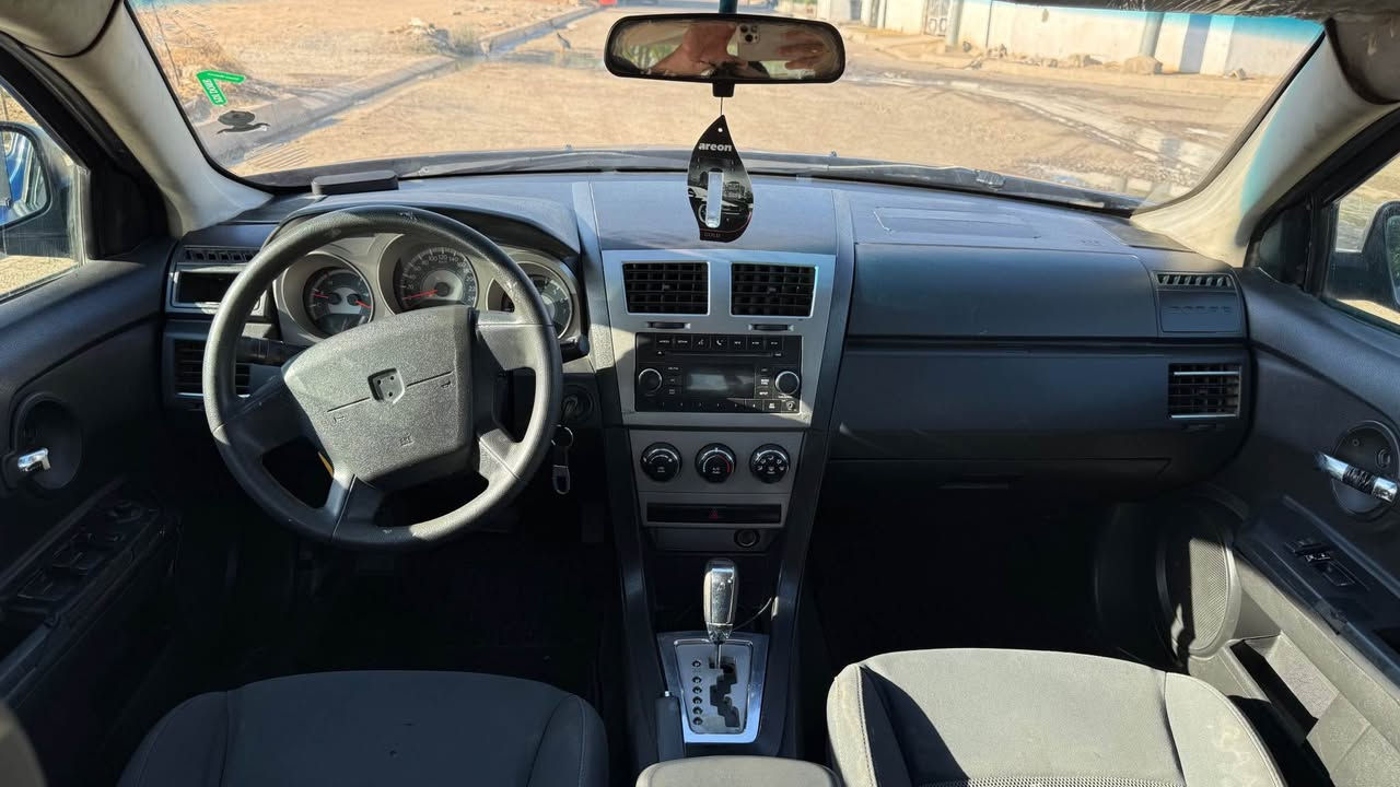 دوج موديل ٢٠١٠ سياره رقم سه نه وي اسلي سه نه وي پلاستيك ئه وه ليات و رقم سنوي به شه رت گيرو ماكينه به شه رت سياره عامه بو جواني ته له فون *********** أربيل, العراق
