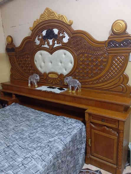 السلام عليكم ورحمة الله وبركاته غرفه صاج احطاطه طابقين العنوان بعقوبه قرب مدرسه الأمين مدخل ام الكرفس ***********
