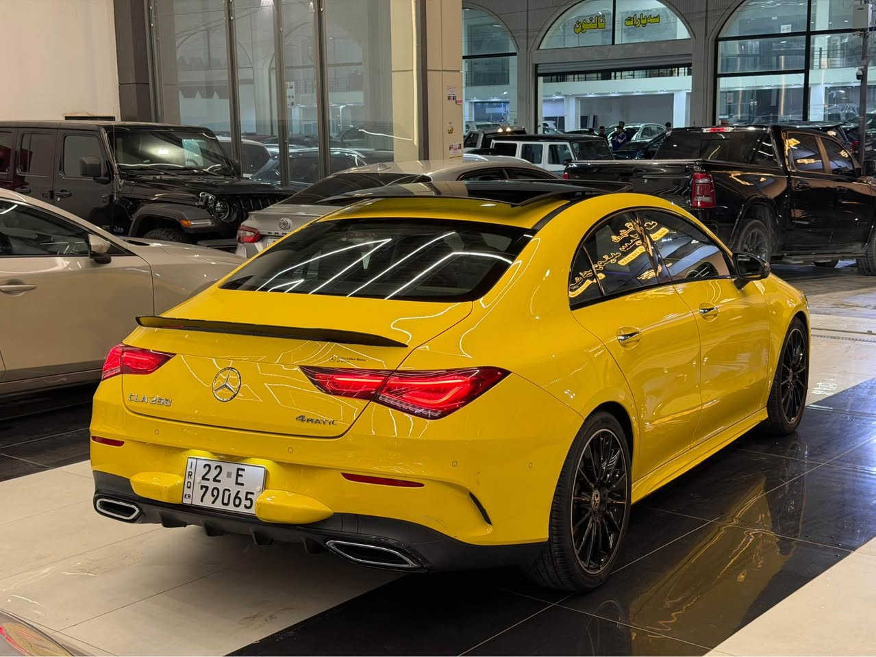 ميرسيدس ٢٠٢٠ 4matic
هةموو شتيكي بةشرتة يةك دينار مةسروفي نية
كير و مةكينة و كارةباياتي بةشةرتة
بستةك جاملخ و بستةك بوند سبوخة بي ژوري بي ارباك 
فول فول مواسةفات 
شوين هةولير 
‏Ⓜ️0750 369 9092
سعر  ٢٣٥$ كةميك مةجال

سيارة كلش حلوة اعي من صور 
بيها شبر جاملخ و شبر بوند بدون دواخل بدون ارباك 
فول فول مواصفات كير و محرك كهربائي كولها شرت 
مكان سيارة اربيل 
سعر ٢٣٥$ بي مجال شوية أربيل, العراق
