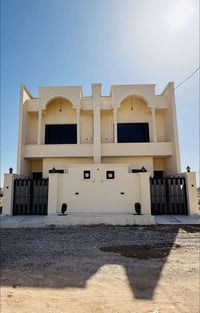 بظهر شارع ٣٠ • ١٠٠م • ٣ غرف