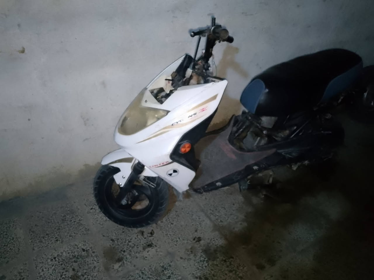 دراجه للبيع اسمها عنوان الكربلاء حي العسكري قرب سيد محمد سعرها 150 وبيها مجال شيء قليل الشراي يراسلنا خاص


**إذا كنت صاحب هذا الإعلان وتريد حذفه لأي سبب، رجاءا أرسل رسالة إلى الدعم الفني**