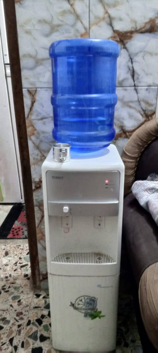 فرصة للإيجار بحي التجار / قرب مستشفى الشعب 🏡✨
بيت مرتب طابقين:
1️⃣ الأرضي: استقبال + مطبخ + صحيات.
2️⃣ الثاني: غرفتين نوم + درج للسطح.
💸 الإيجار: 350 ألف دينار.
⚠️ ملاحظة: الإيجار مشروط بشراء أغراض البيت (أثاث وغراض كاملة).
للاستفسار واتساب فقط 📵:
‏‪***********‬‏
