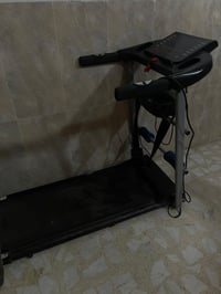 🏃‍♂️ جهاز مشي (Treadmill) للبيع 🏃‍♀️ جهاز مشي بحالة ممتازة ونظيف، استخ...