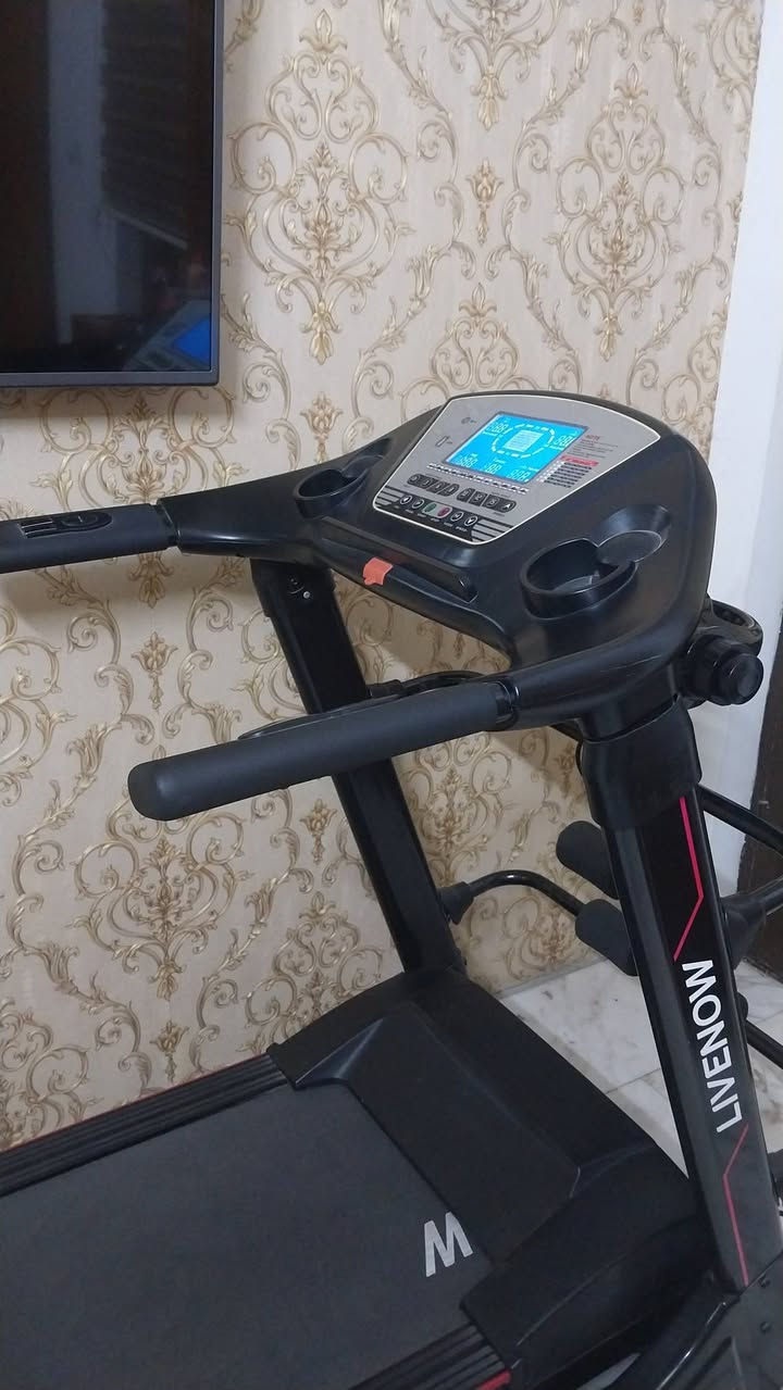 جهاز جري يتحمل وزن ١٢٠ مع جهاز رجاج للبطن والجوانب بسعر ١٧٥


**إذا كنت صاحب هذا الإعلان وتريد حذفه لأي سبب، رجاءا أرسل رسالة إلى الدعم الفني**
