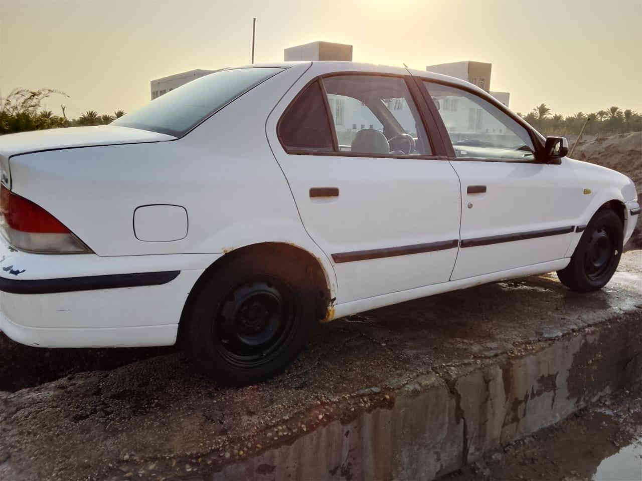 السلام عليكم 
سمند للبيع سيارة جاهزة من كلشي گير ومحرك وحداديه شرط تبريد وي السويج شاشه جديد تخم تاير جديد
السعر 36 وبيها مجال 
الرقم قادسيه انكليزي بسمي مداور ثاني يوم 
التفاصيل.‏‪***********‬‏
ملاحظة غير متواجد ع الفيس حمزة, القادسية
