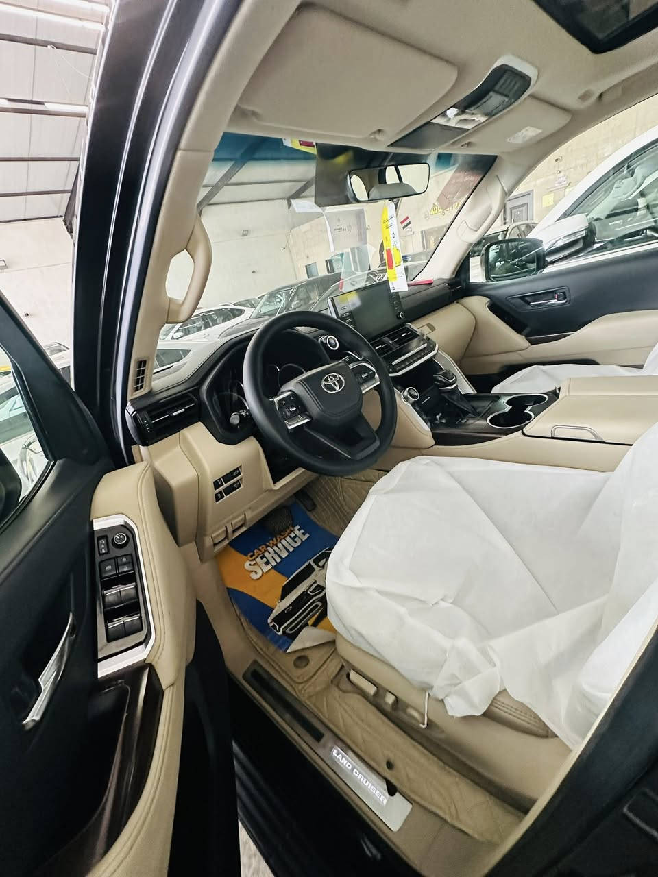 سلام عليكم لأندكروزر ٢٠٢٢GXR
ساز سبعيني تطبيق 
بدون صبغ 
ماشيه ٤٤
مكاني بغداد الكرخ 
***********
