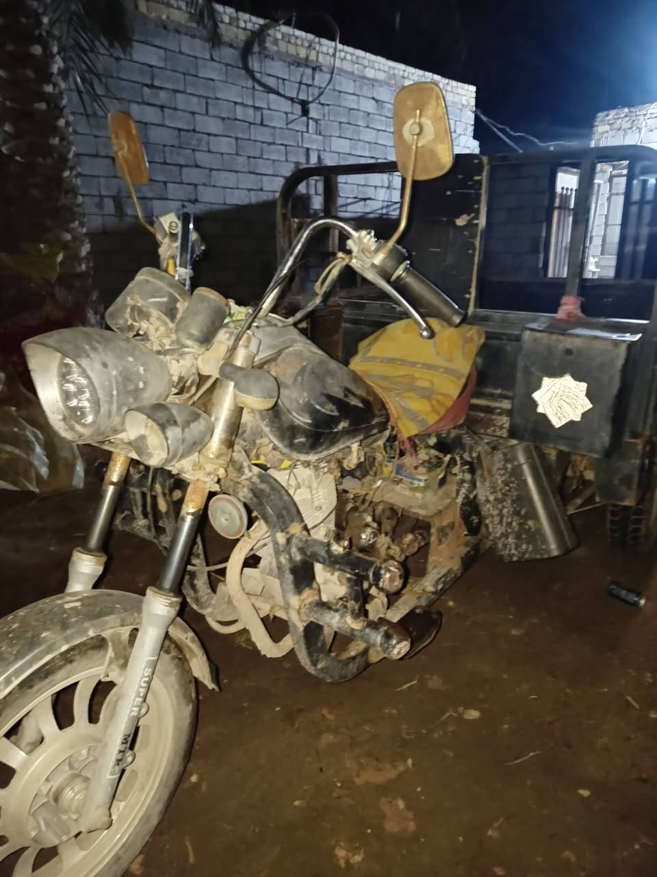 كلك للبيع  مديل 14  كله شغاله تركع هندر وتطلع  كهربائيت شغاله بس سلف عوزه صجمات  تخم تاير  وشاصي مكفول
مكان نجف ابو صخير  سعر 600


**إذا كنت صاحب هذا الإعلان وتريد حذفه لأي سبب، رجاءا أرسل رسالة إلى الدعم الفني**