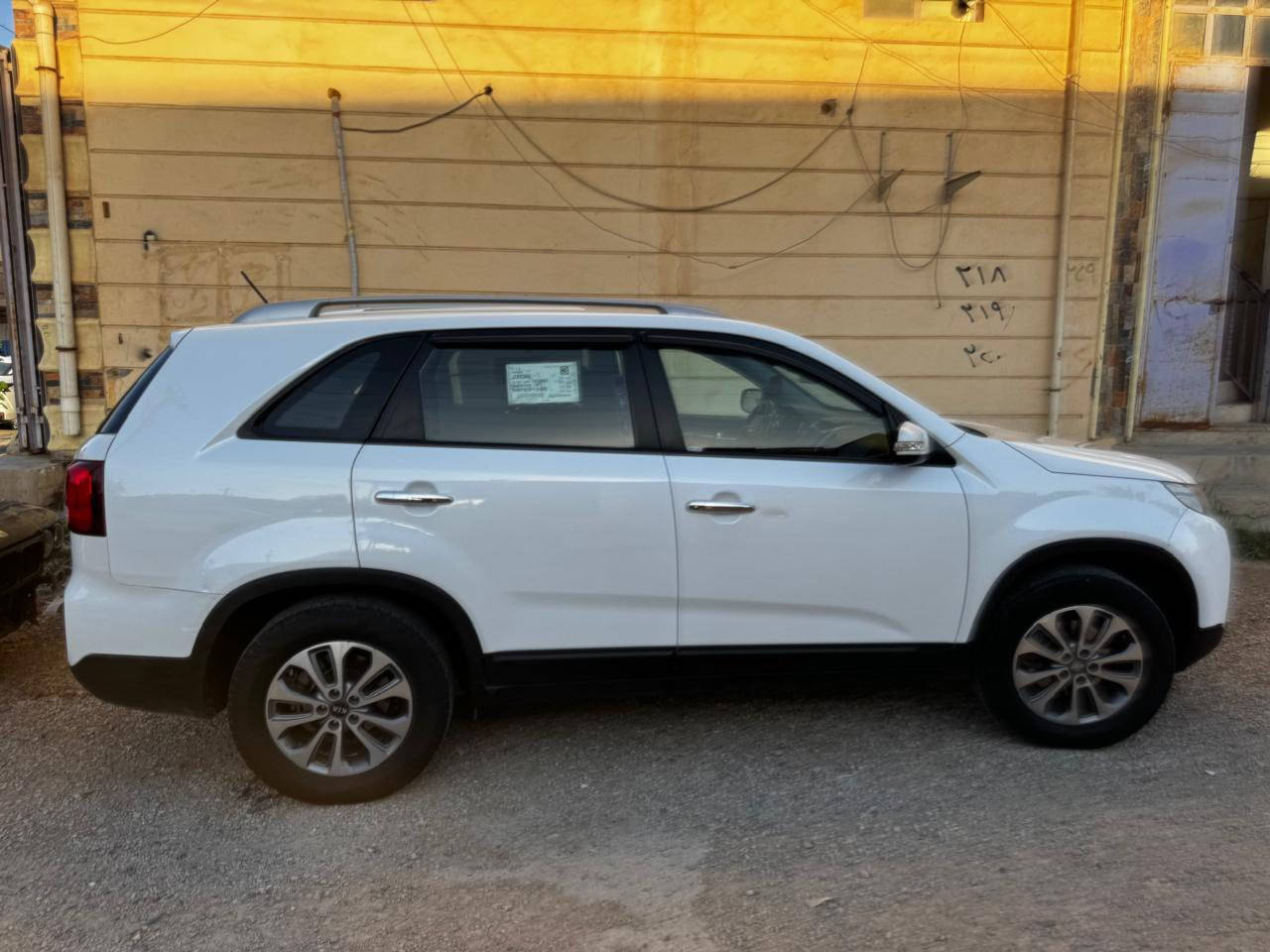 🚘 للبيع — Kia Sorento موديل 2014 وارد أمريكي 🇺🇸

▫️ محرك 4 سلندر اقتصادي
▫️ GD
▫️ 5 راكب
▫️ صبغ جاملغ أمامي فقط
▫️ السيارة نظيفة وجاهزة بالكامل
▫️ كلشي شغال وما تحتاج صرف
▫️ رقم الأنبار — شرط تحويل

💰 السعر: 145 بيها مجال
🔄 (بيع & مراوس)

📞 للاستفسار والتواصل:
***********
