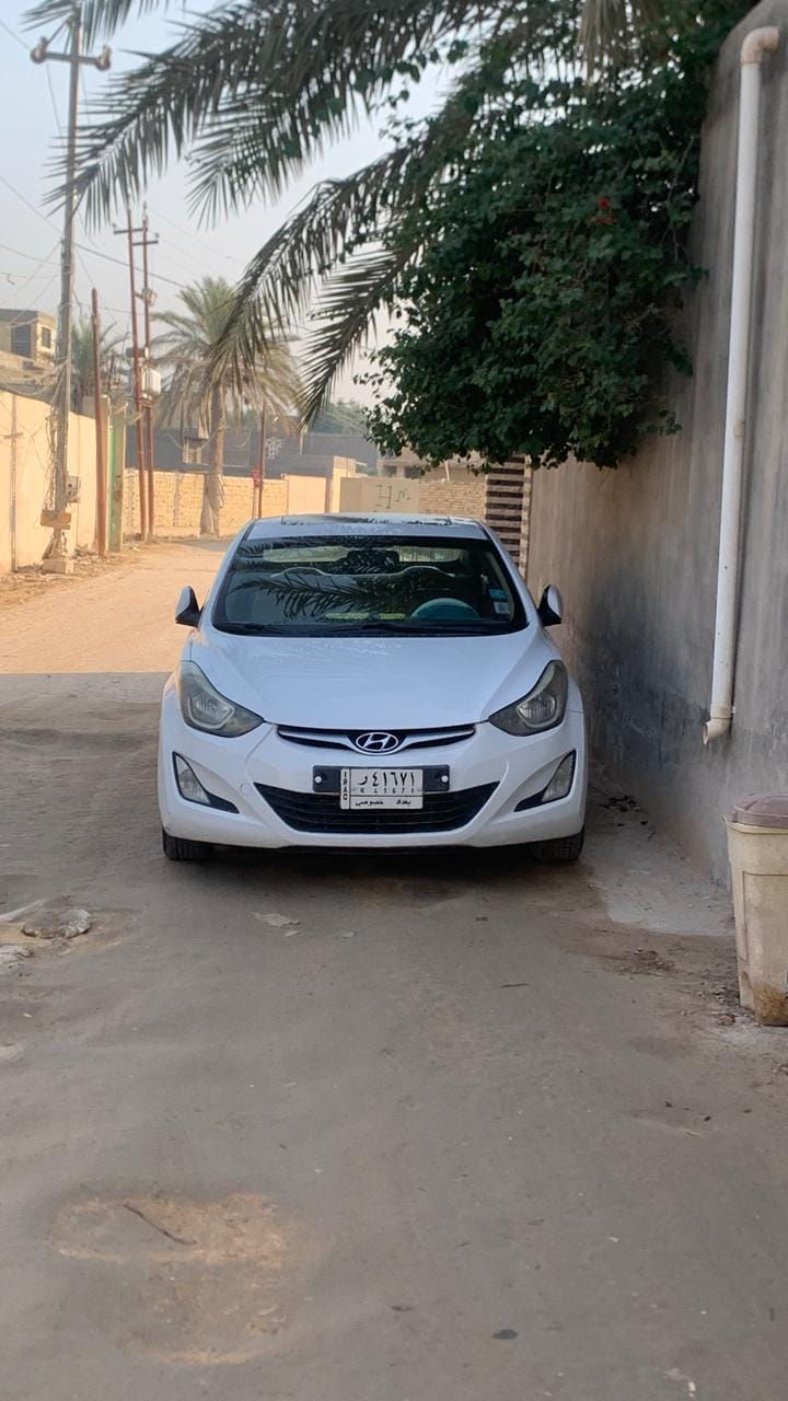 سلام عليكم النترا مديل 16 بيها بارد قليل رقم بغداد باسمي سياره فول ماعده بصمه وجلد سعر خاص ***********
