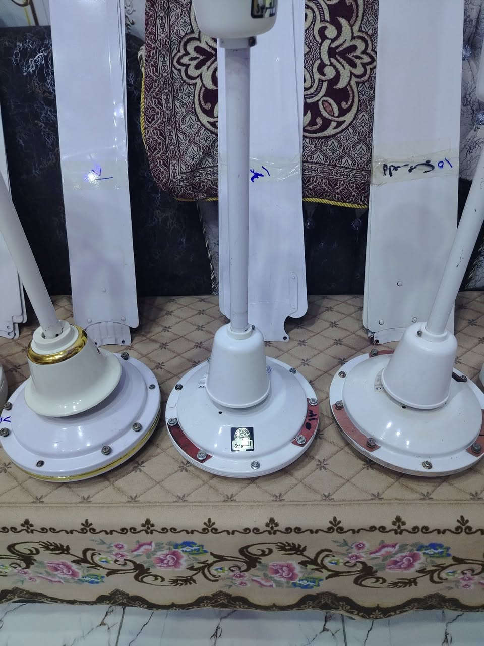 بيع كلمن وسعره بمناسبه شهر ٨


**إذا كنت صاحب هذا الإعلان وتريد حذفه لأي سبب، رجاءا أرسل رسالة إلى الدعم الفني**