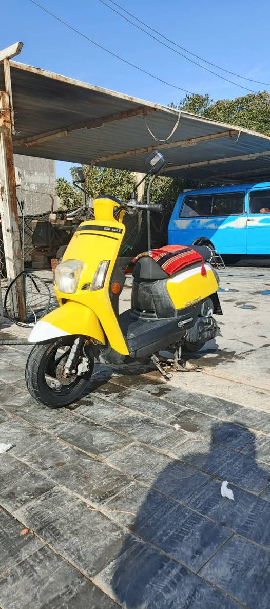 يالله سلام عليكم بوليس مصطره للبيع دراجه كلها بلاديه من طول لطول كفر أصلي تايواني لايت زنون عالي ناصي اشاير يمنه يسره عداد شمال كيج بانزين شغال تخم تايرات جلاتين جدد دراجه كامله مكمله ماعوزه برغي محرك بلاد 49محرك ما مفتوح ولا شايف سبانه تجي تفحص تقنع وبيك خير وتدلل مكاني كربلاء طويريج أم (لهوى) للتواصل خاص أو تصال ***********.***********
