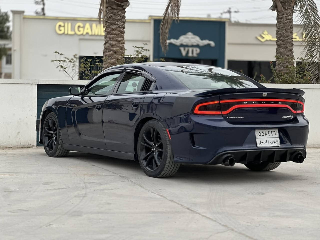 السلام عليكم
دوج چارجر مديل 2017 

السياره خليجيه

محدثه كت كامل srt دعاميات وبنيد 

السياره بيها قطعتين هنا بالعراق صبغ اثر شخوط مو ضربه !! 

جاملغ السايق وباب صبغ 

وبيها بارد مگادر شبر بالجاملغ الامامي الايمن 

ماشيه 82 الف 

السعر 188 

مكان السياره نجف 

*********** 

رقم اربيل عندي بيها وكاله عامه مطلقه بأسمي مداور ثاني يوم
