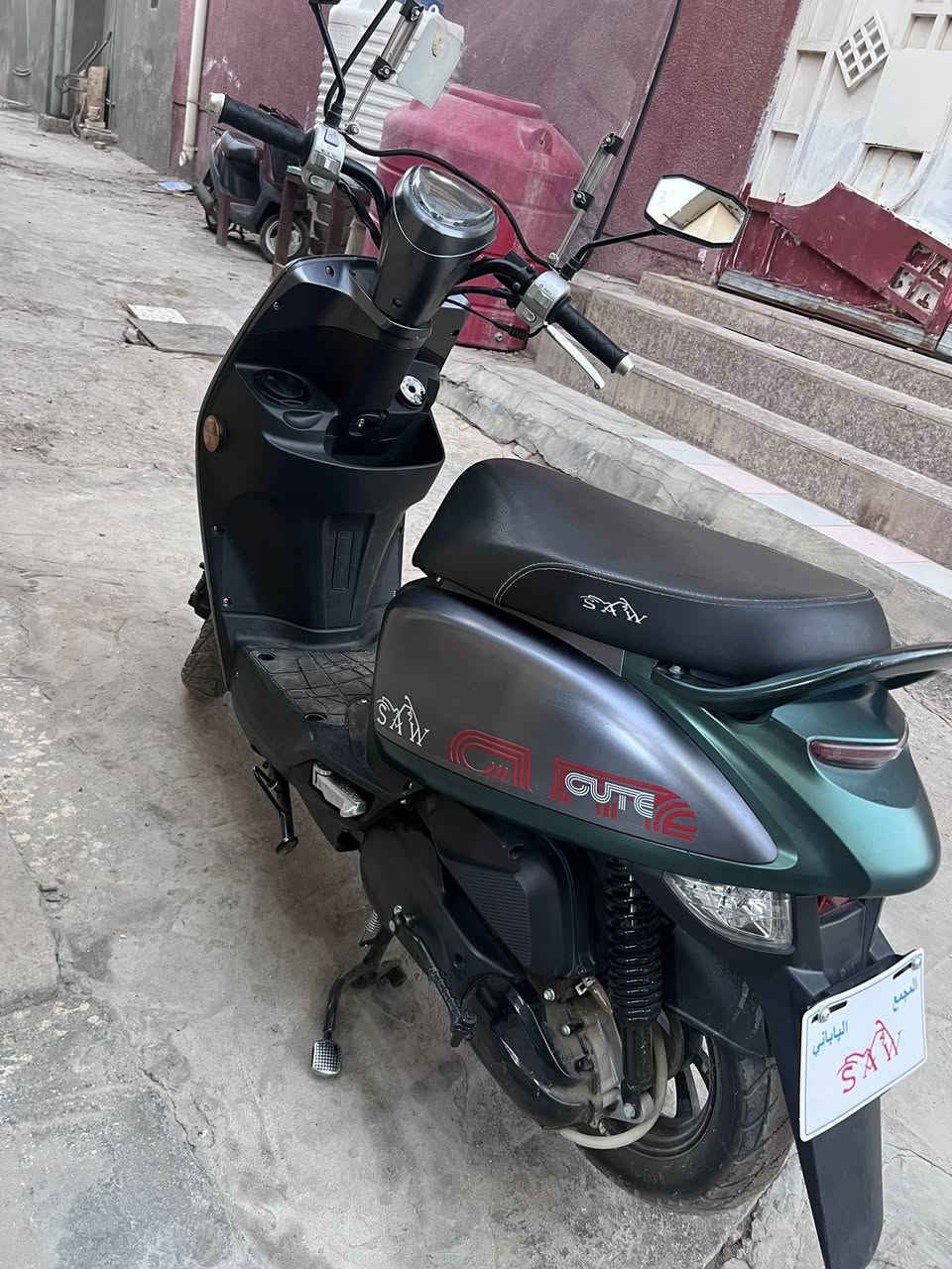 ماكس صيني للبيع نضيفه  ( 900) وبيها مجال قليل
مكاني القرنة / ***********
