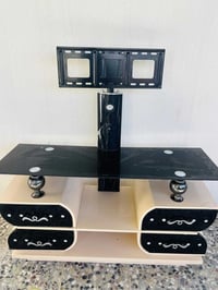 معرض بلازمه تركي نضيف جداً  للبيع 35 07831370350