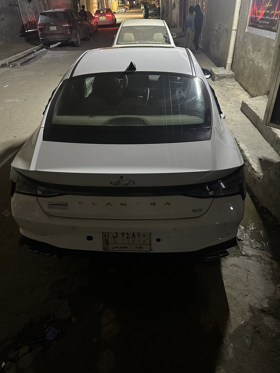 السلام عليكم من رخصه الادمن
النترا 2021 خليجي فول مواصفات 
محرك 2000 دوش سياره تخم تاير جديد وباتري جديد سونا معروض من ضمن الصور 
بغداد حي الجهاد 
***********
