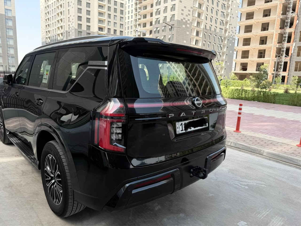 باترول 2025 (بلاتنيوم ) وكالة السور ام الضمان مغلفه PPF مع ضمان تبديلات دهن  مجانيه ماشيه 40 الف مكفوله من الصبغ والتبدل والفتح  الموصفات معرفه فول الفول السعر 68500 وبيه مجال بسيط الرقم *********** بغداد, العراق
