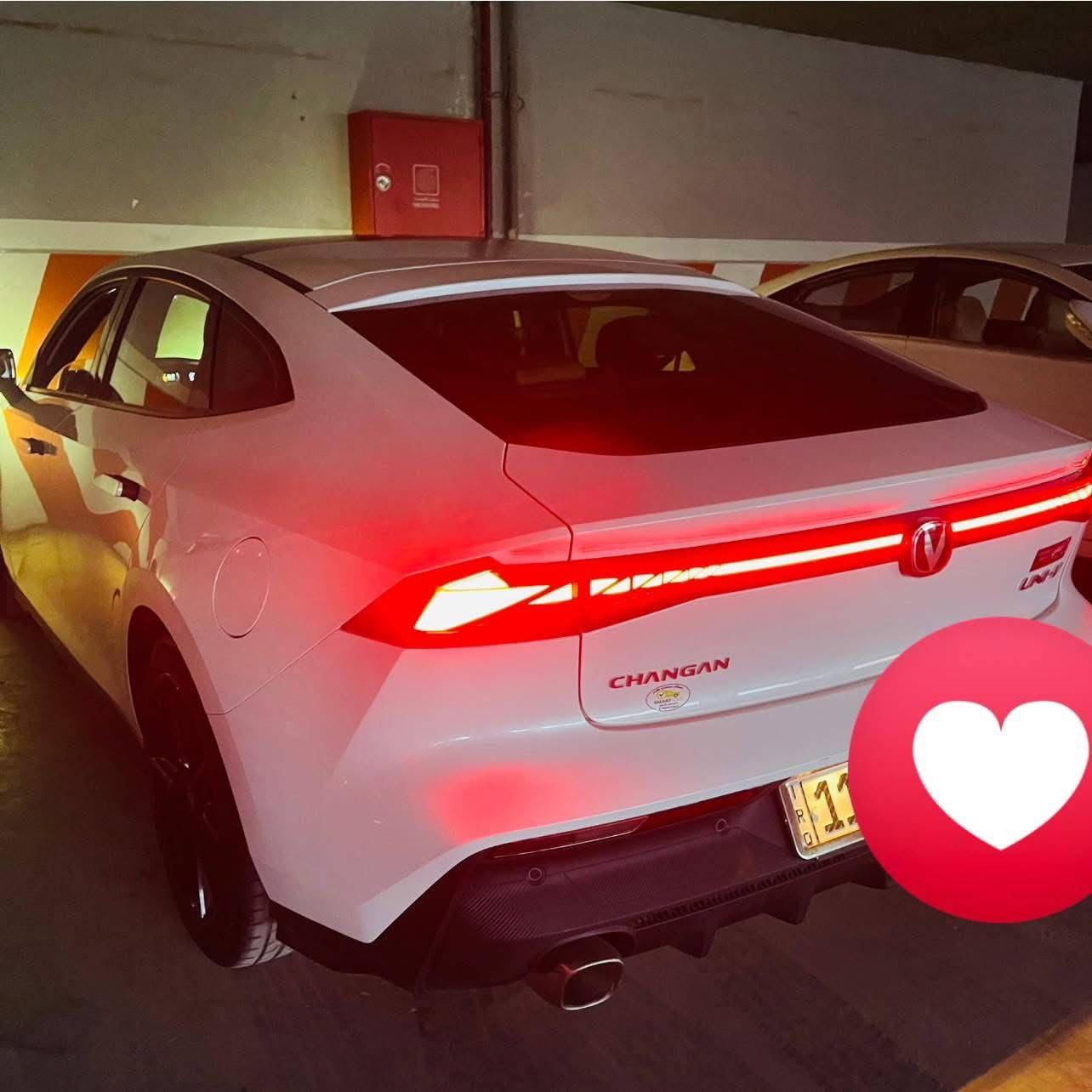 السلام عليكم...
شانجان يوني في 2024 خليجي صنعت لدول الخليج الوطنية
سيارة بأسمي رقم بغداد تحويل ثاني يوم
ماشية 55 الف نظيفة جدا
مواصفات الفول
محرك 1500 تيربو مع كير DCT دبل كلج 7 نمرة
ترايها زيرو بانزين تمشي محسن عادي بدون أدوانز نهائيا
سيرفسها كلة بالشركة 
بانوراما
بصمة  
تشغيل عن بعد
يدات شفط
مري شفط + هيتر + اشاير
جنطة كهرباء
كشنات ال 2 كهرباء
داخل جلد
كشنات تبريد
شاحن لاسلكي
ثلاجة 
4 وضعيات قيادة
تحكم بوضعية مود الاستيرن
شفتات ستيرن 
انارة داخلية متغيرة
كاميرات 360 درجة مع خاصية DVR تصوير دائم أثناء اطفاء السيارة
حساسات 360 درجة
اوتو هولد 
ترحيب اثناء الاقتراب
فتح الجنطة عند الاقتراب جنطة لمس كهرباء الفتح وبالعكس 
 رادار امامي مانع تصادم + تحديد مسار + مثبت كروس 
كزوز بلادي رياضي  
اربع جام اوتو عند غلق السيارة تنغلق 4 جام + بانوراما والعكس كذلك
تخم تاير جديد 
السياره مكفولة عداها بيها شخط بالدعامية مبين بالصور ورصعة بالباب الخلفي ترهم بيدي ار 
بغداد الكرخ ١٤ رمضان 
رايدها ب ١٦٧ للتفاوض للشراي 
***********واتساب 
اواتصال
