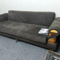 كنب • مندوبة • للبيع